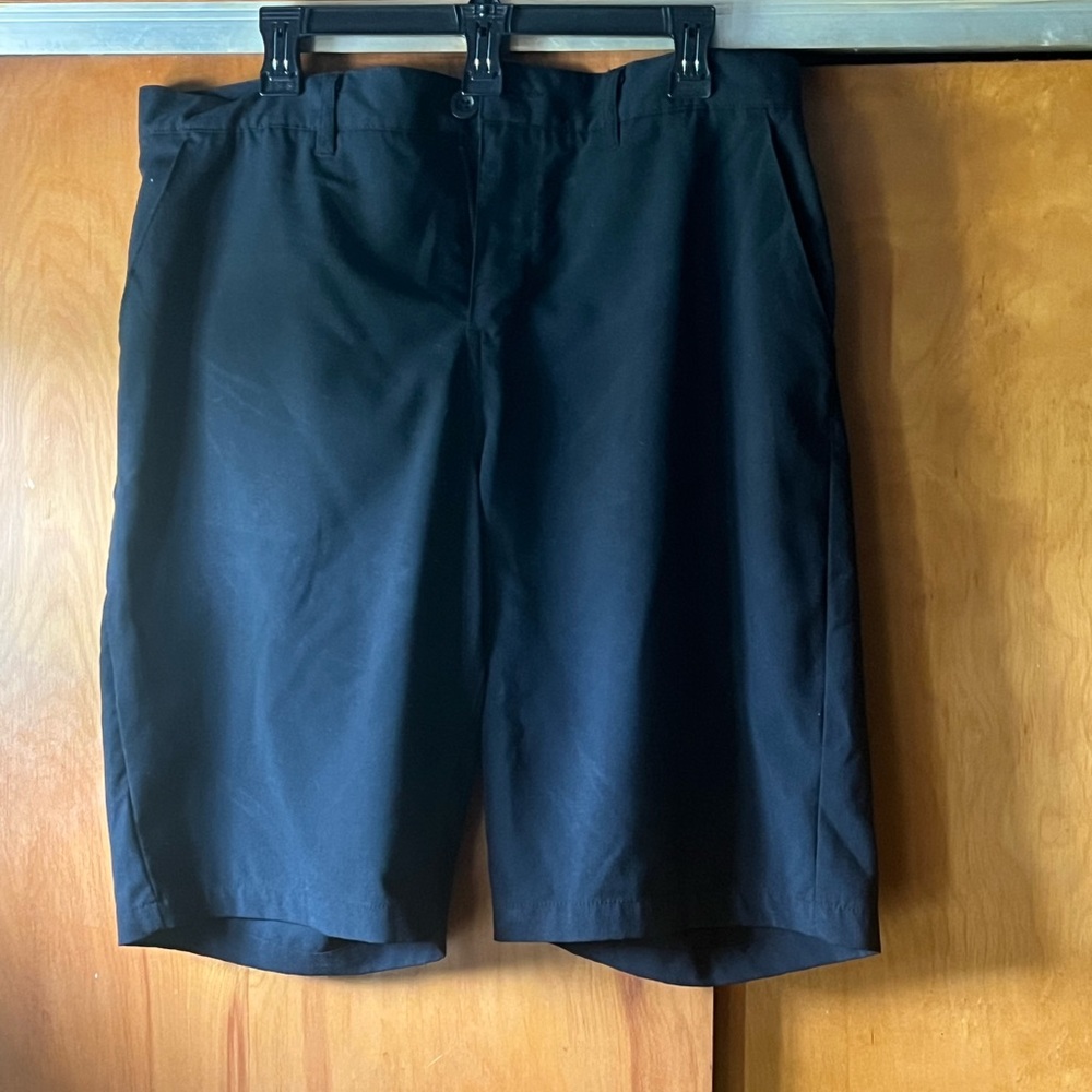 Urban Pipeline Black Flat Front Shorts Casual Style